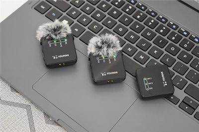 這才是錄制視頻的正確姿勢?帶上有曼無線領(lǐng)夾麥,錄制更輕松