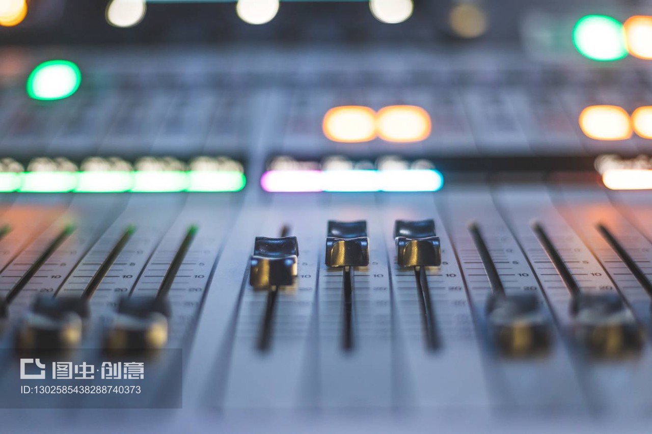 錄音室調音臺 專業(yè)音樂制作的核心利器